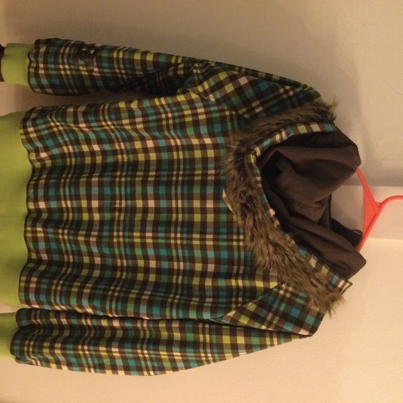 DC Skiing/Snowboarding Jacket - Picture 2 of 5